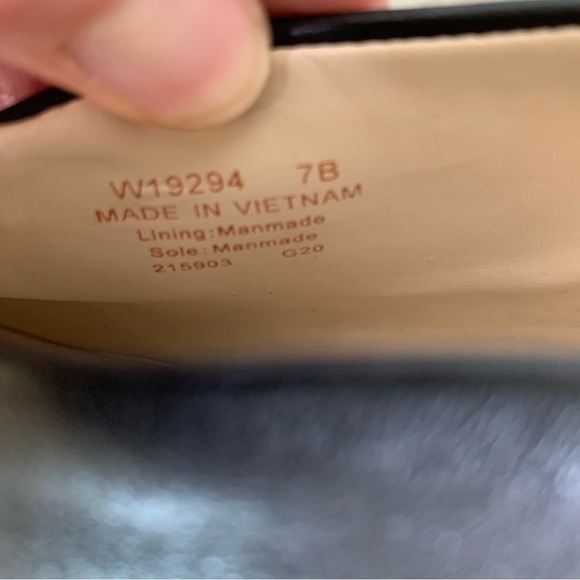 Cole Haan Viana Pointed Toe Booties Size 7M - Picture 3 of 13